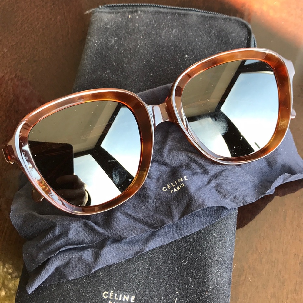 Wide Celine Ava tortoiseshell sunnies